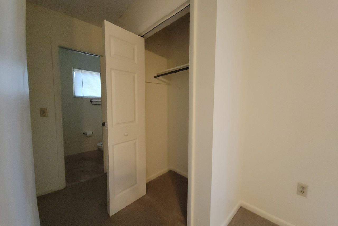 523 Bahia Circle Trak - Photo 7 of 15