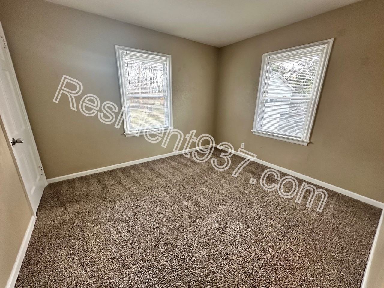 1934 Farmside Dr - Photo 5 of 17