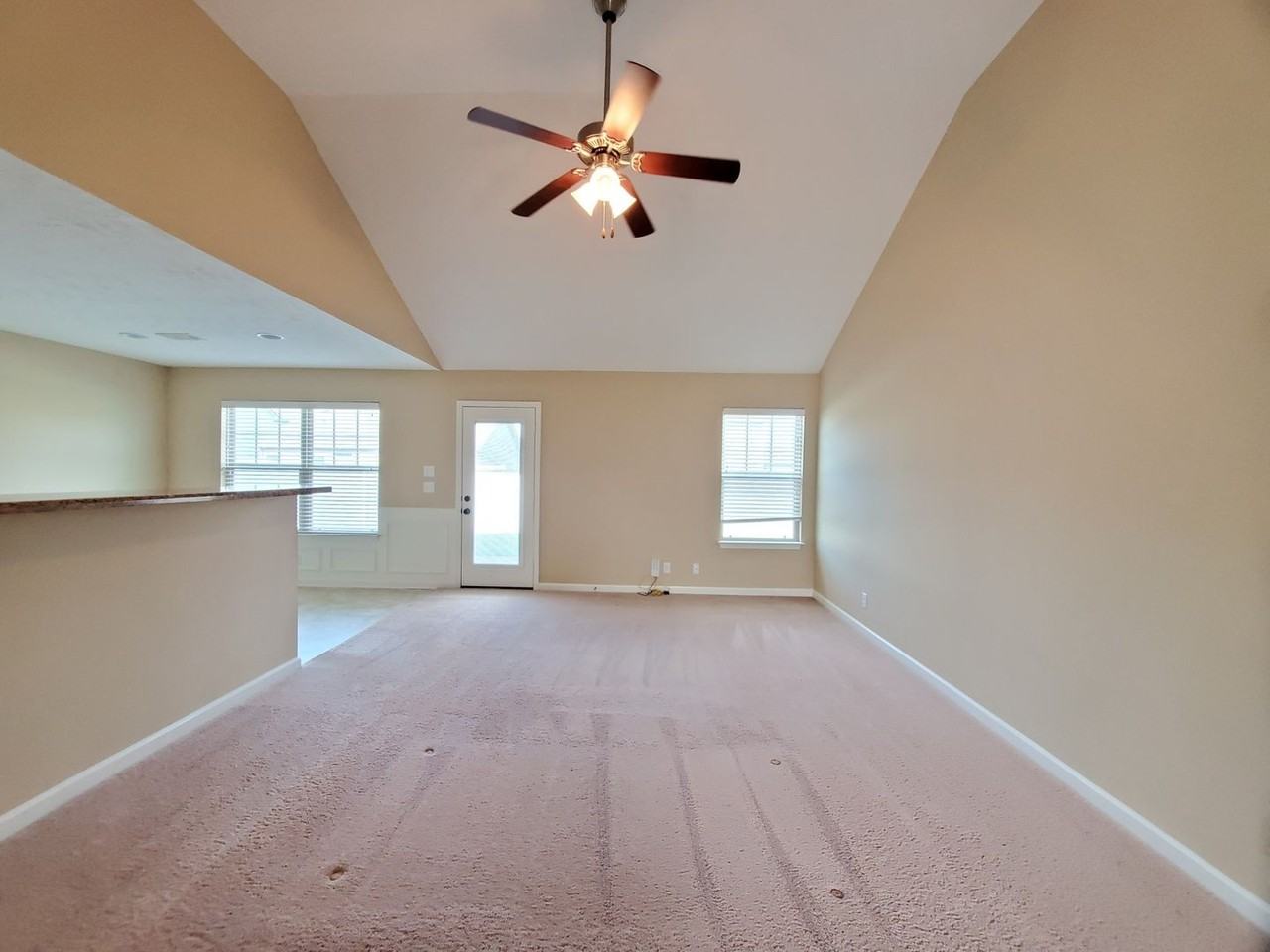 1708 Bellamy Ln - Photo 3 of 24