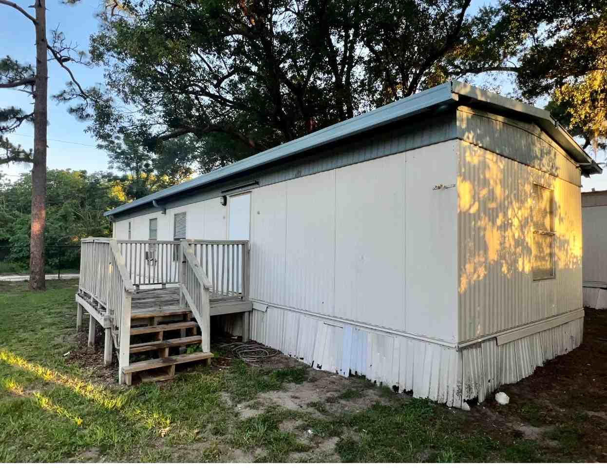 1125 S Christiana Ave