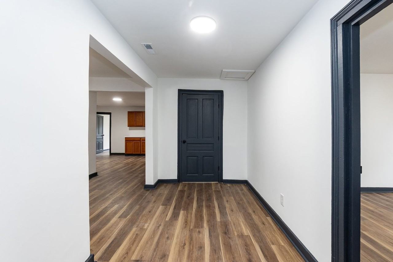 412 Davis St - Photo 6 of 25