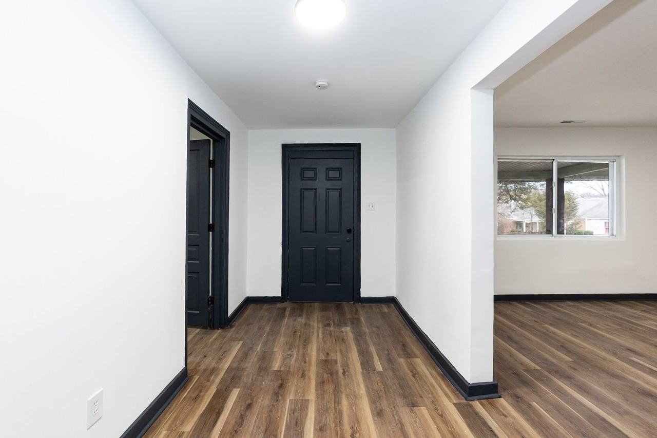 412 Davis St - Photo 7 of 25