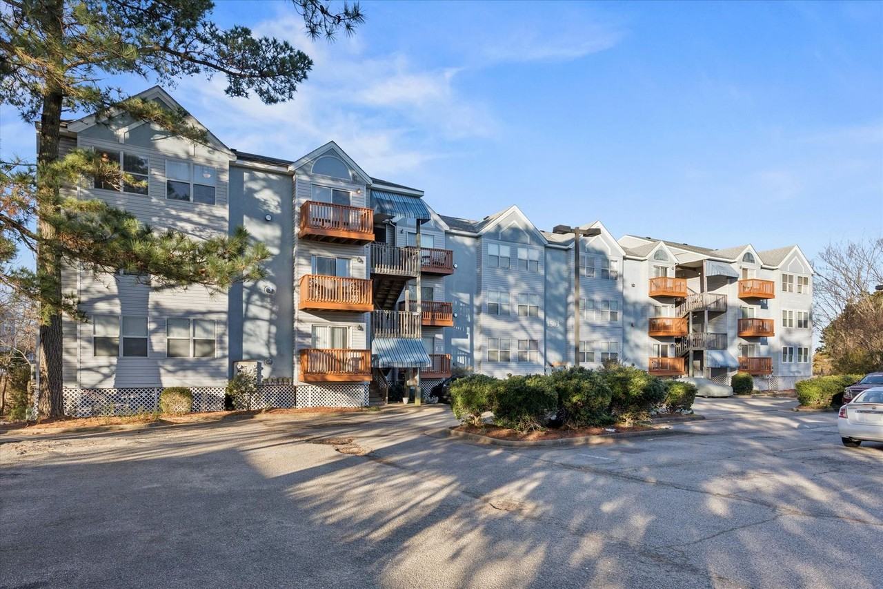 1563 N King St #105 - Photo 2 of 26