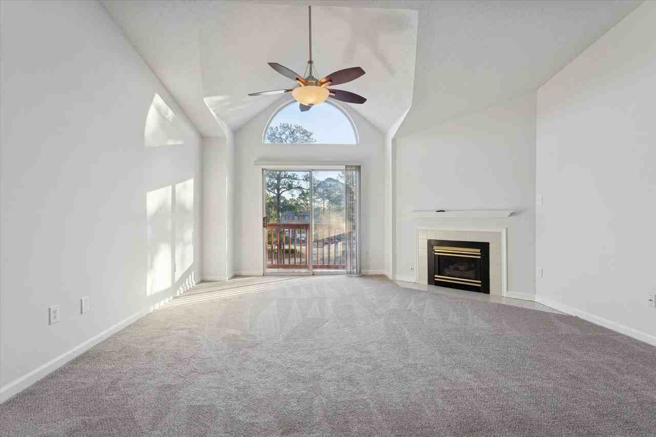 1563 N King St #105 - Photo 7 of 26