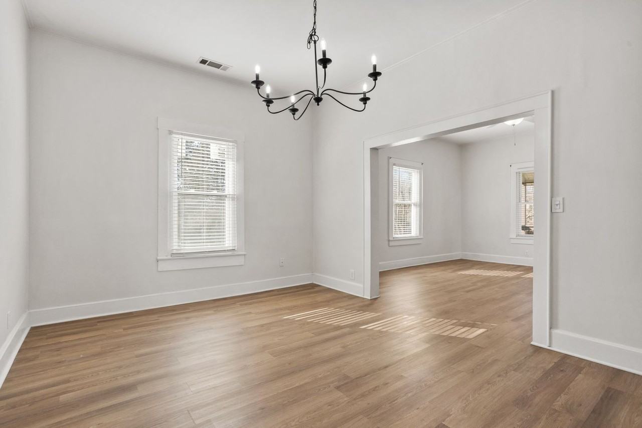 1886 Dragway Rd - Photo 4 of 9