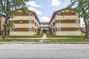featured image of 14021 S Tracy Ave