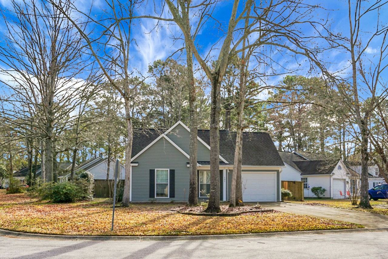 101 Ceinwein Ct - Photo 3 of 40