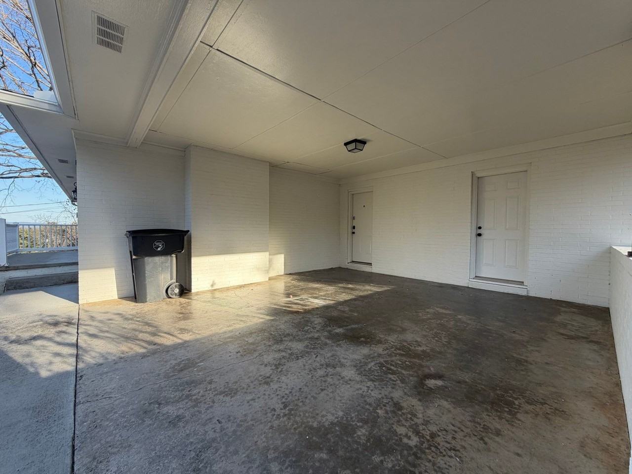 1046 Tennessee Hills Dr - Photo 6 of 47