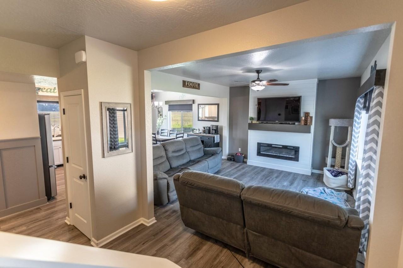 5103 Filly Ln - Photo 2 of 15