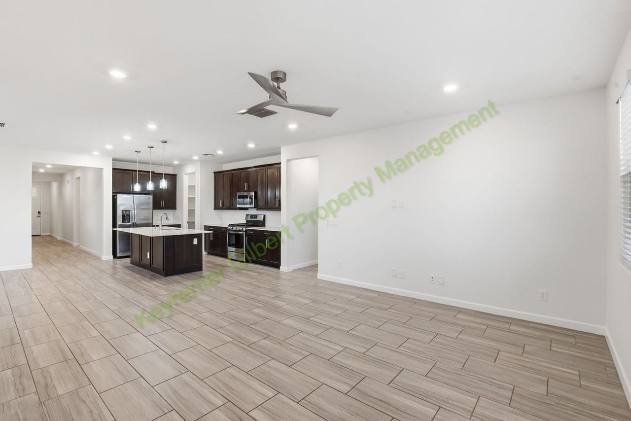 5420 S Parrish - Photo 5 of 43