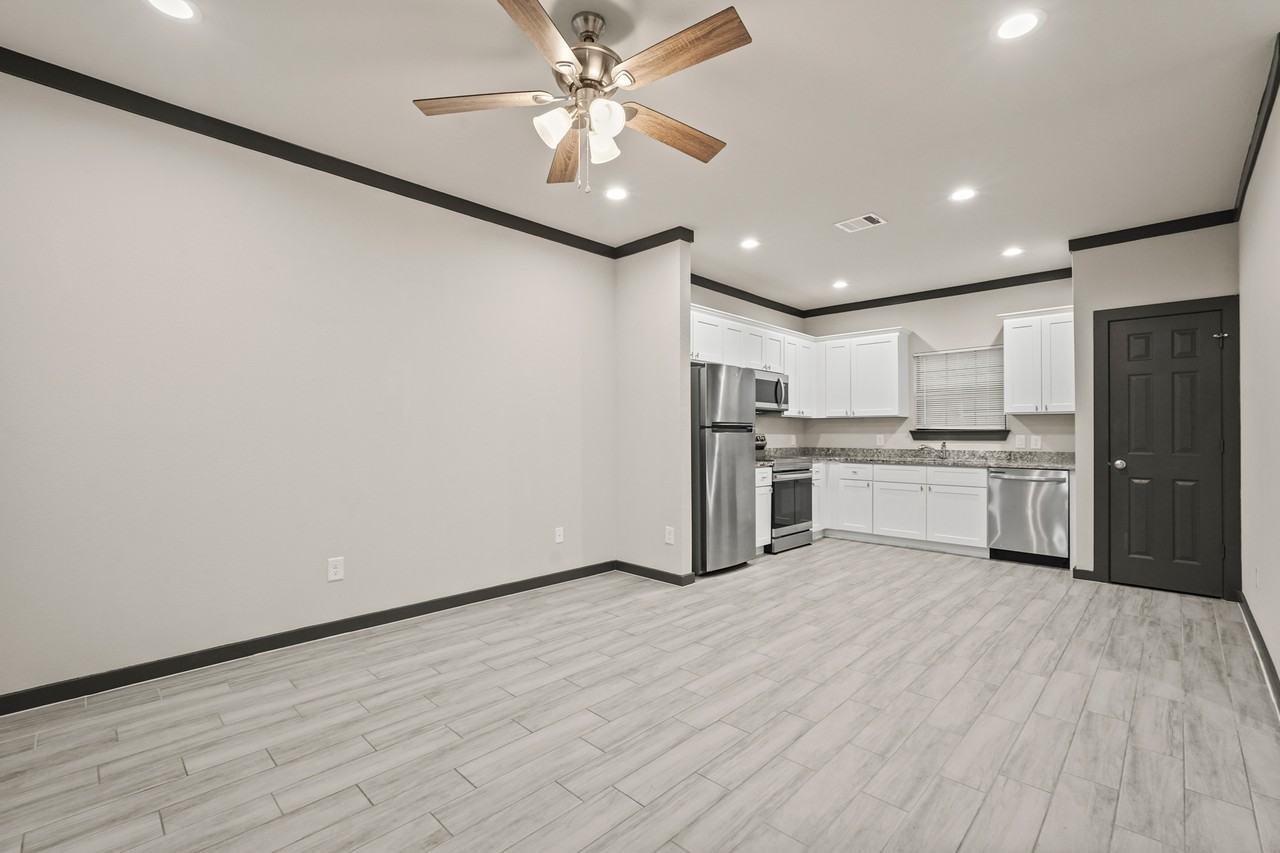 4802 Cruse Rd #2 - Photo 5 of 23