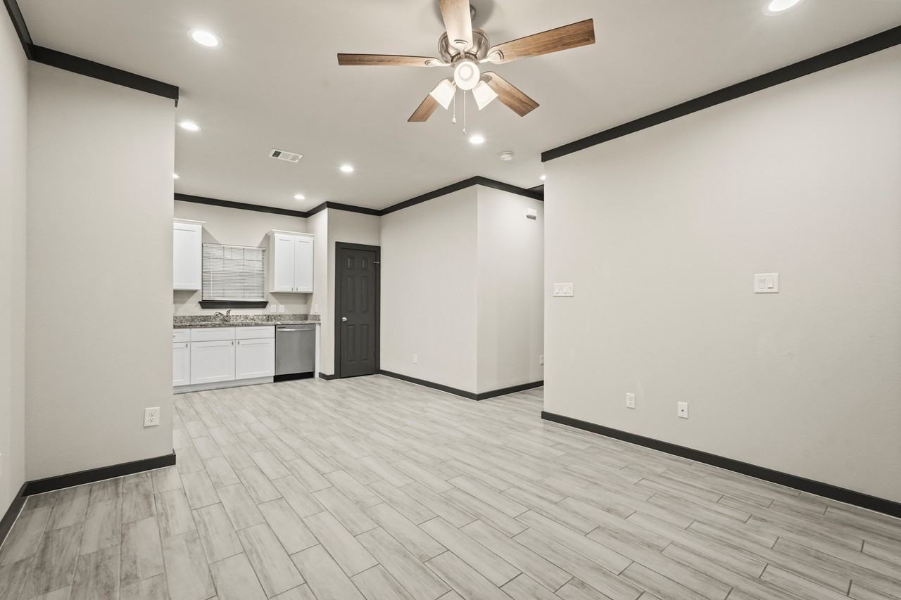 4802 Cruse Rd #2 - Photo 6 of 23