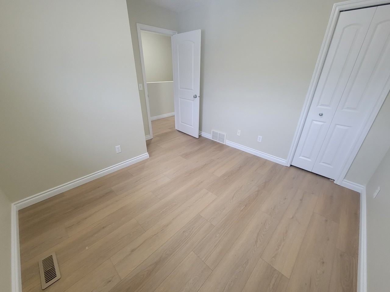 171 Brintnell Blvd Nw #67 - Photo 7 of 17