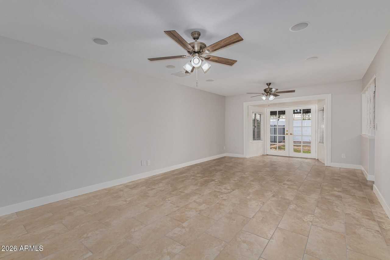 1835 E Yale Dr - Photo 6 of 34