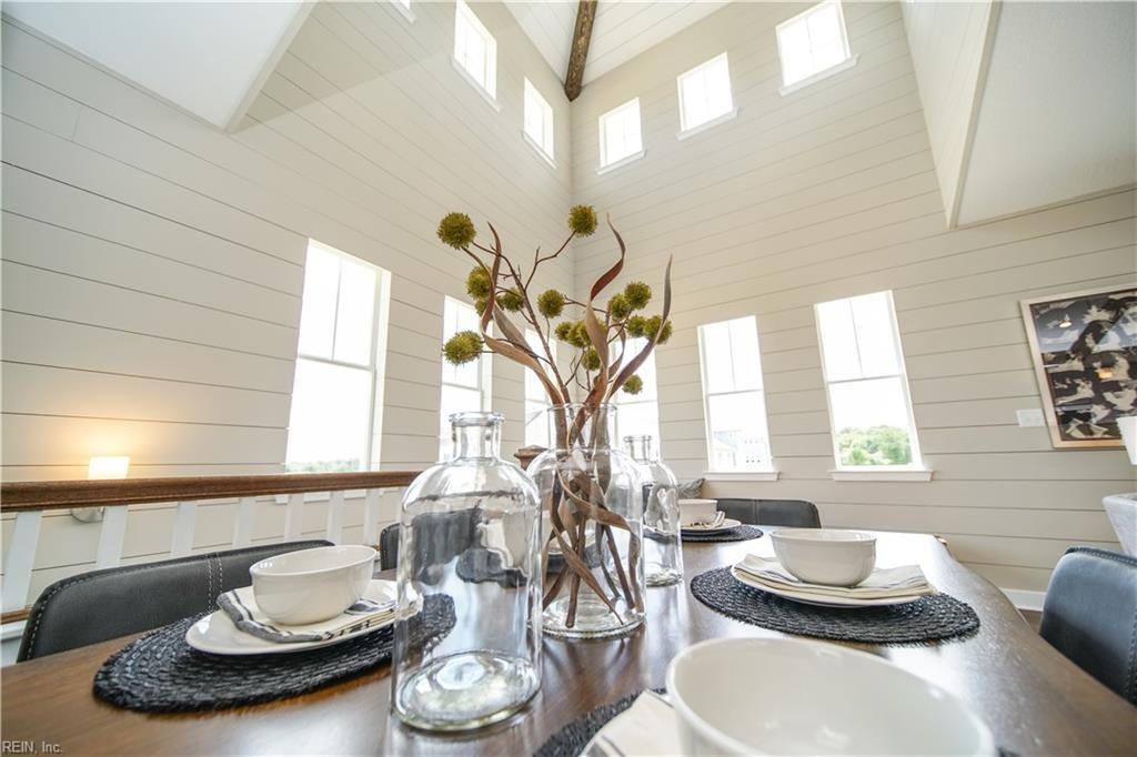 312 Fishers Ct #1 - Photo 3 of 35