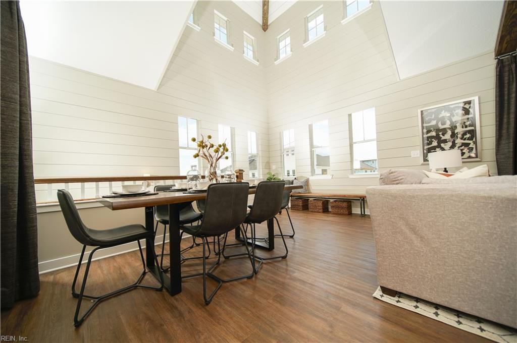 312 Fishers Ct #1 - Photo 4 of 35