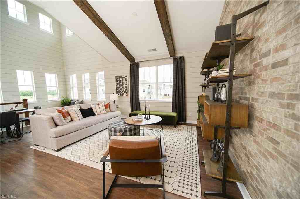 312 Fishers Ct #1 - Photo 7 of 35