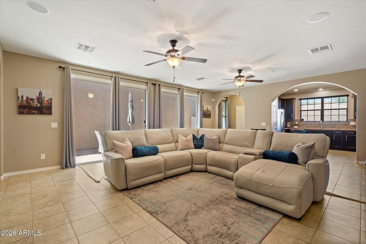 12468 W Hummingbird Ter - Photo 3 of 29