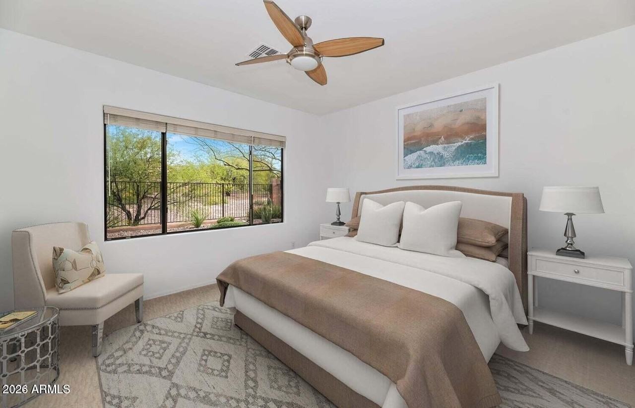 1634 W Owens Way - Photo 4 of 20