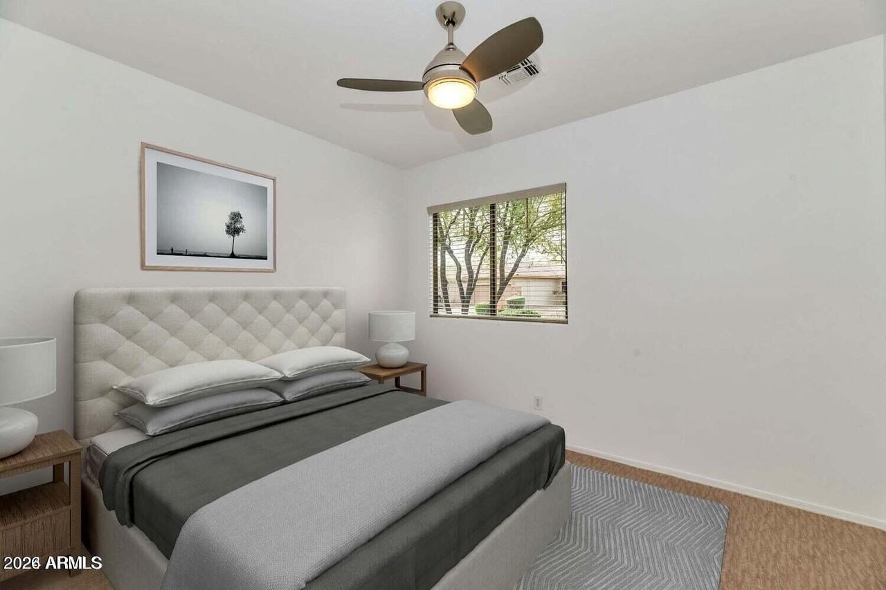 1634 W Owens Way - Photo 5 of 20