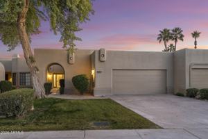featured image of 8841 E Meadow Hill Dr
