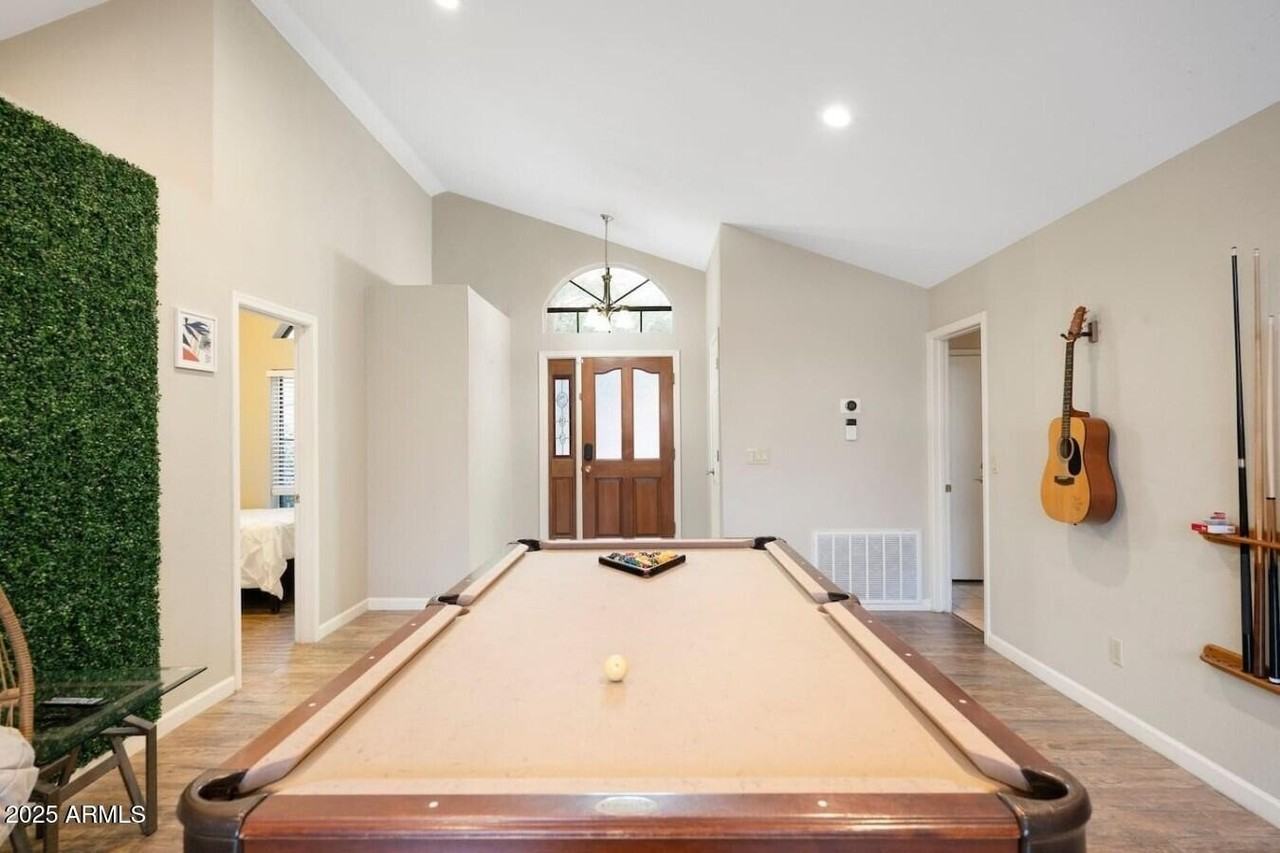 11080 E Mary Katherine Dr - Photo 2 of 22