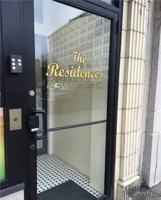 featured image of 900 Main St