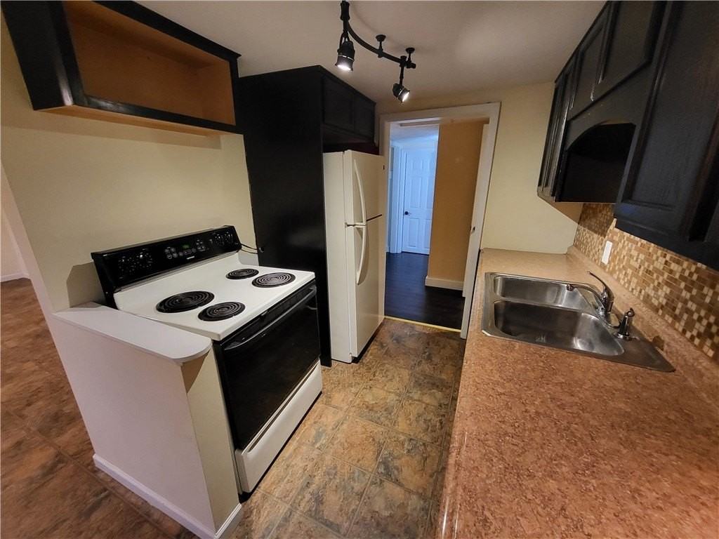 3973 North Ave Unit 1 #1 - Photo 5 of 19