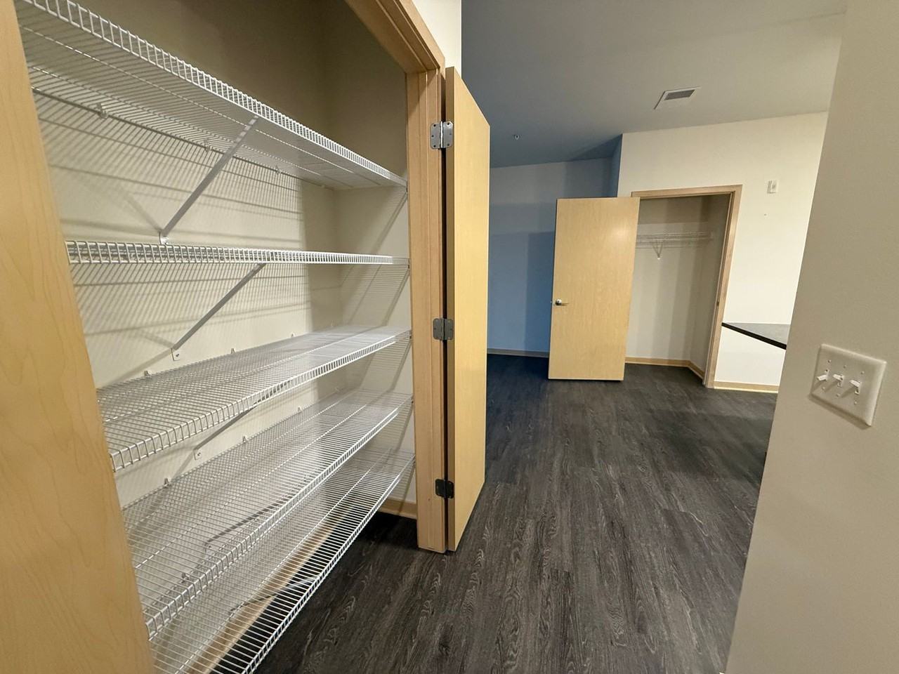 1121 S Park St #109 - Photo 7 of 10