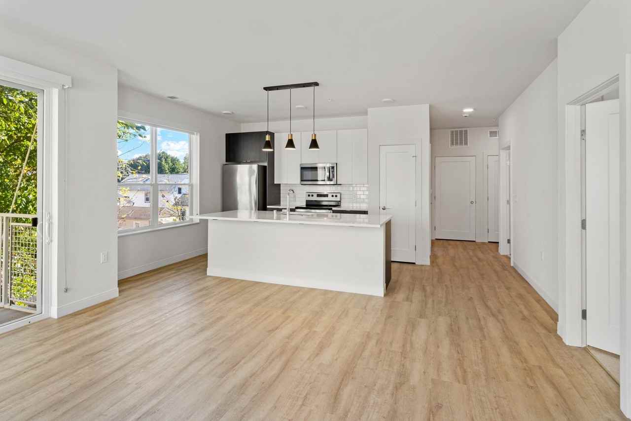 5945 6th Ave #319 - Photo 5 of 15