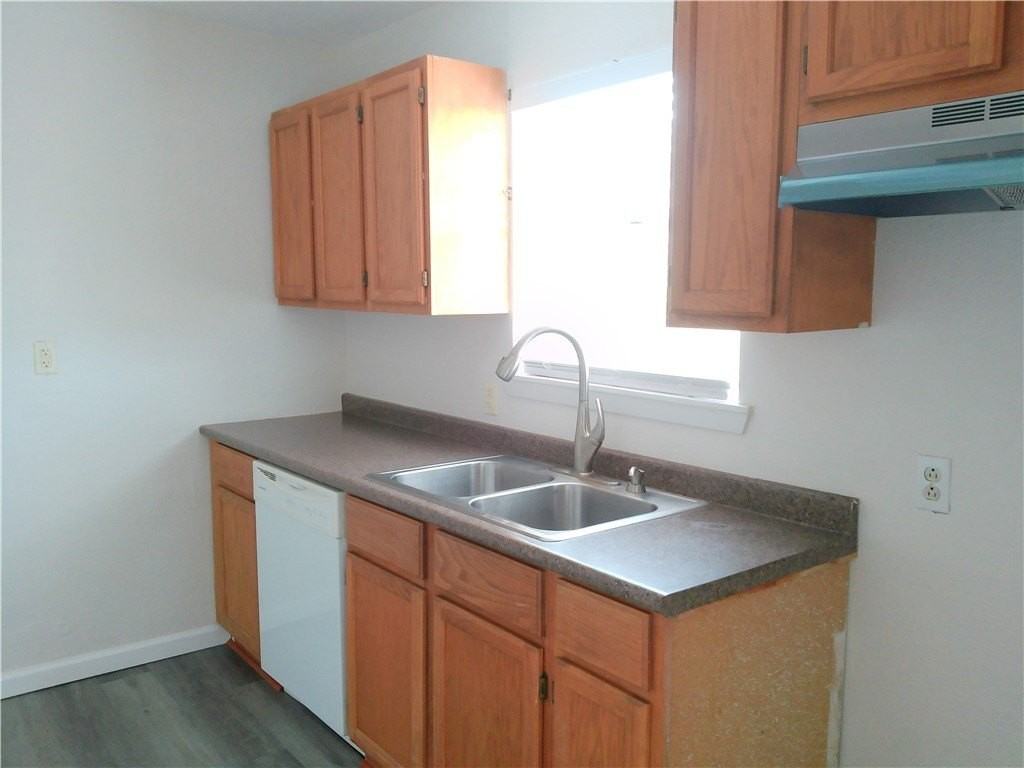 2930 E Harrington Dr - Photo 4 of 20