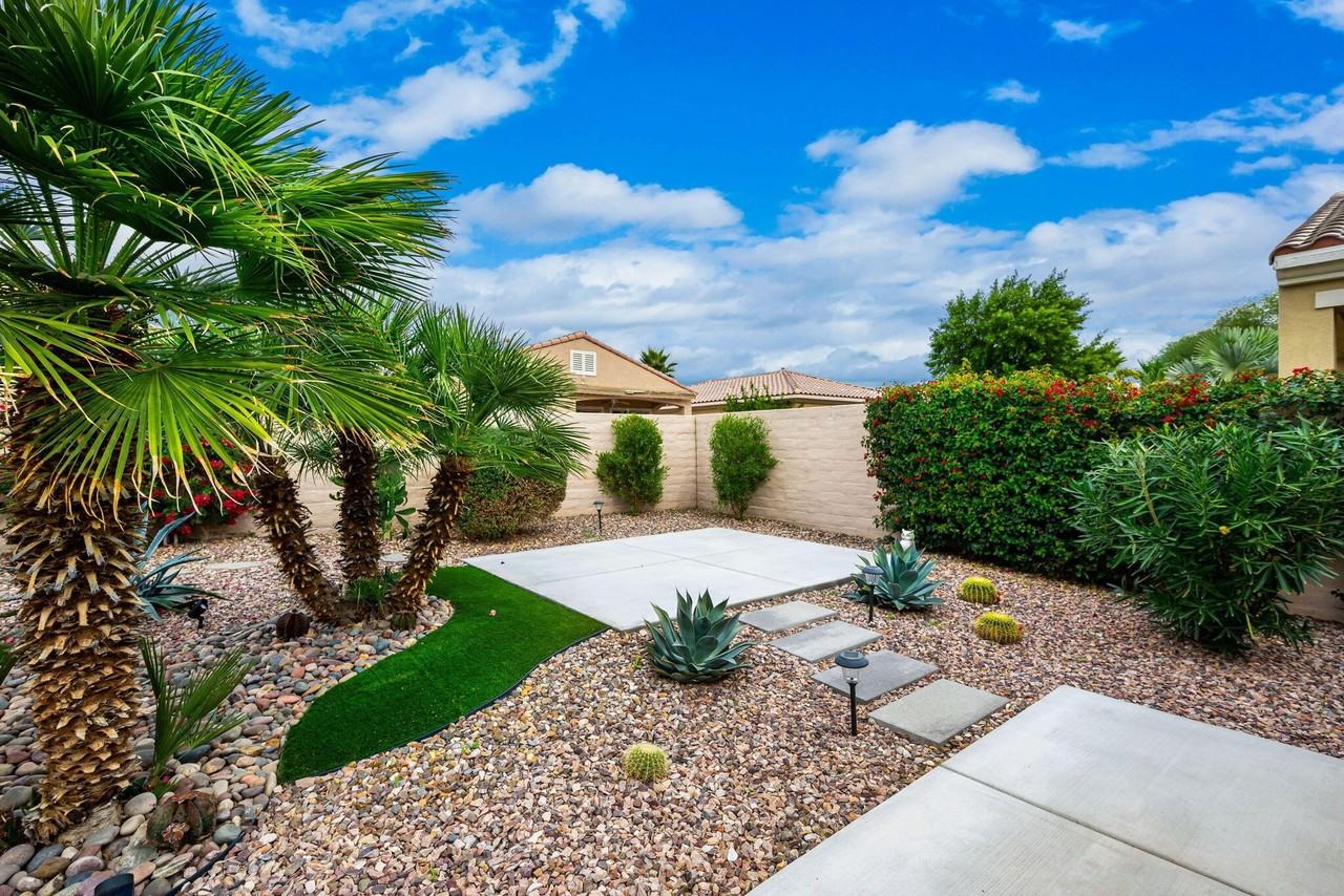 81648 Avenida De Musica - Photo 3 of 42