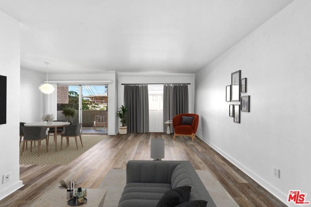 11670 Iowa Ave Apt 3 #3 - Photo 5 of 21