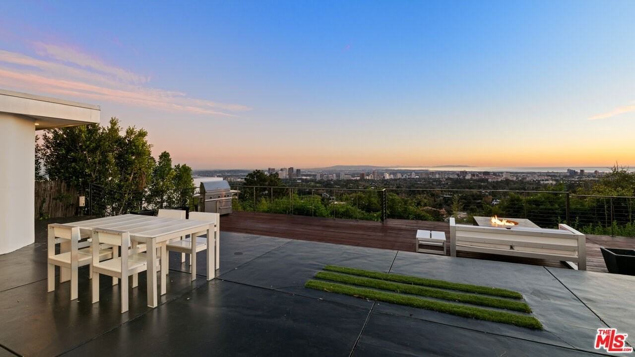 10134 Angelo View Dr - Photo 4 of 50