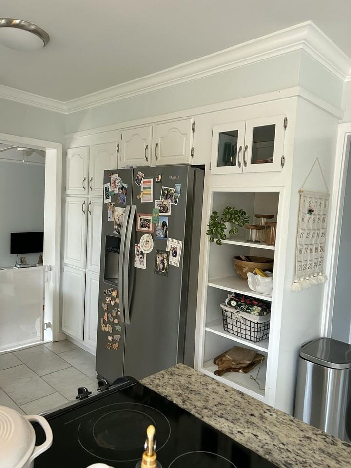 1759 Lady Ashley St - Photo 2 of 26