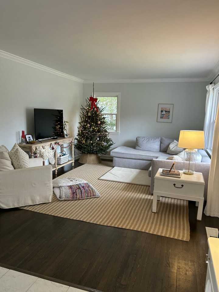 1759 Lady Ashley St - Photo 4 of 26