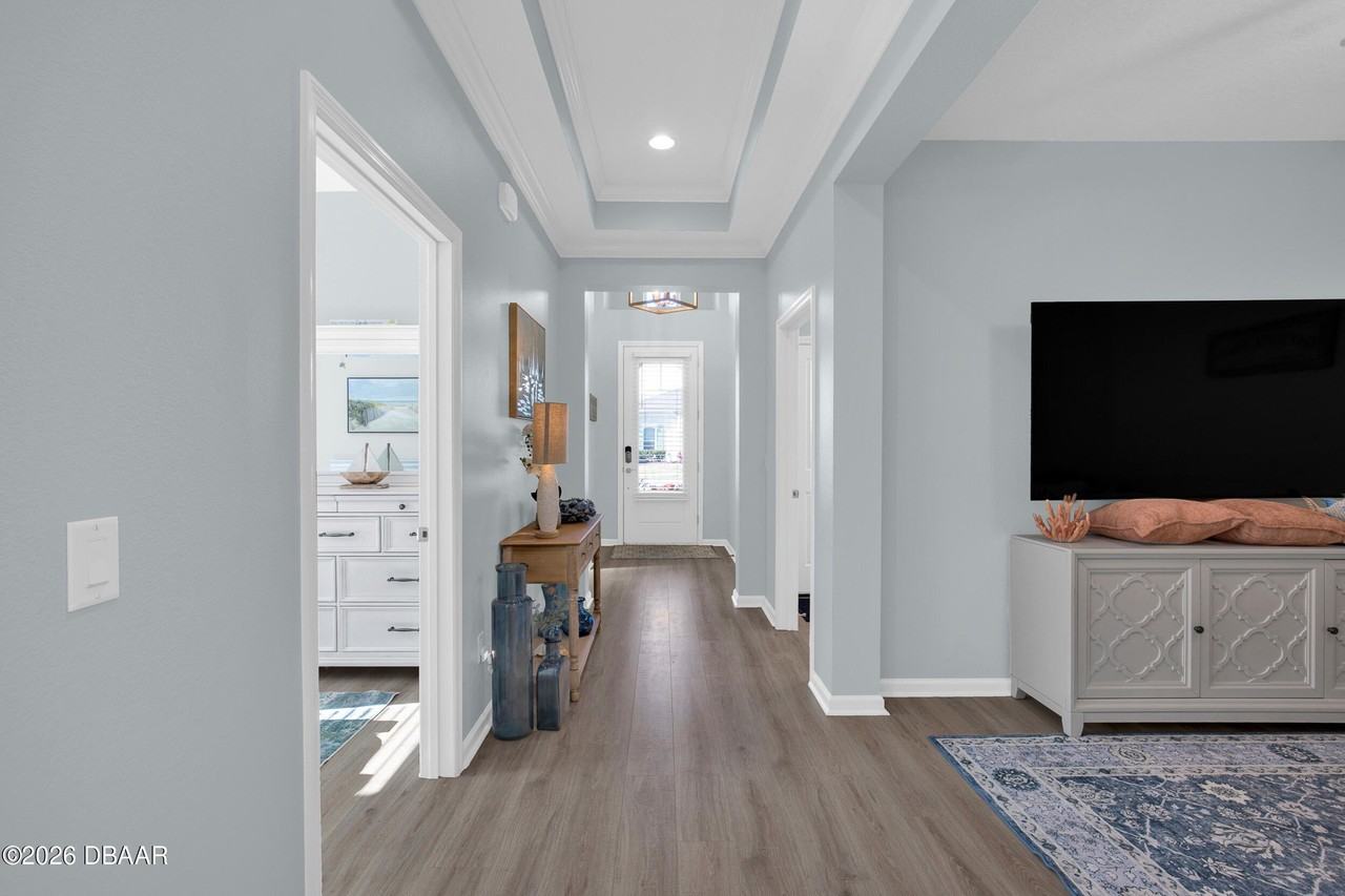 310 Coral Reef Way - Photo 3 of 50