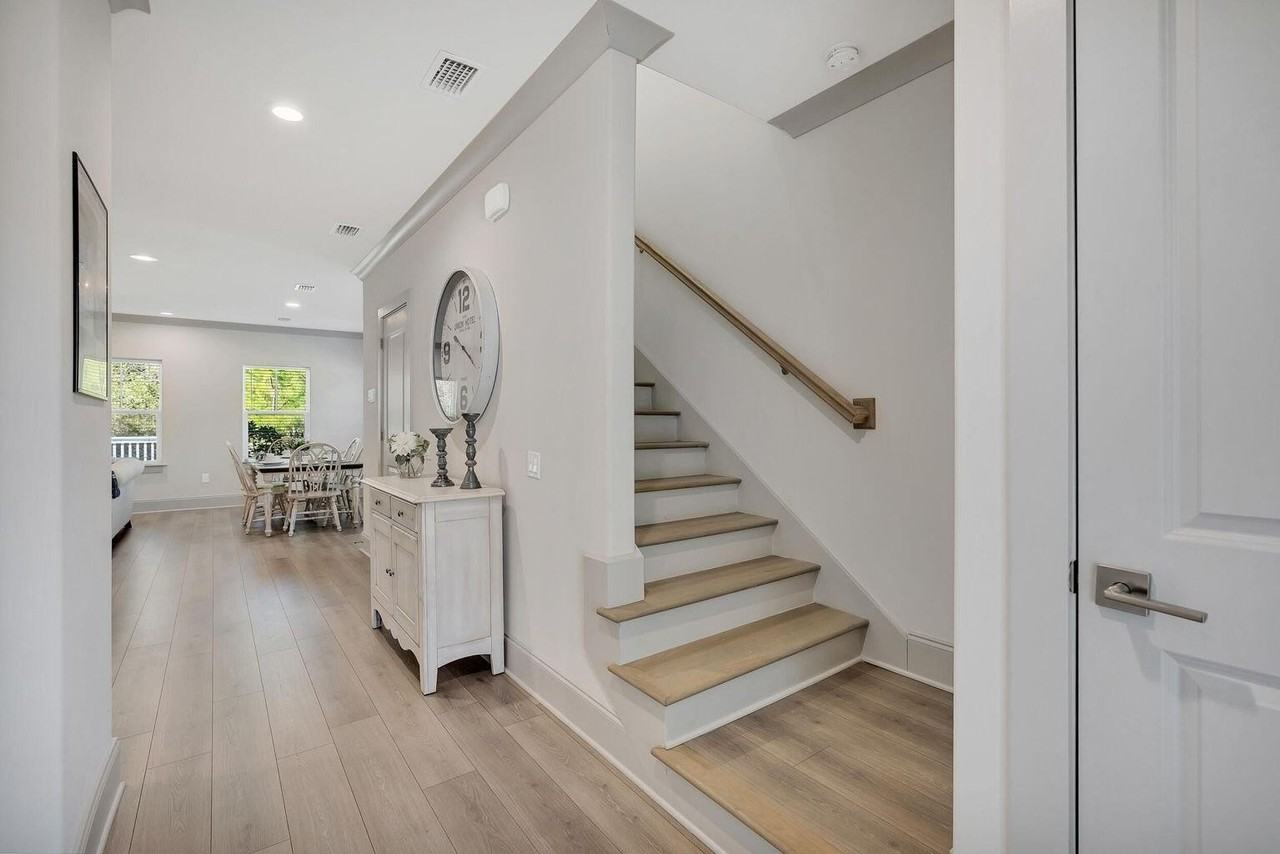 75 Golden Bell Ct Unit D #D - Photo 7 of 32