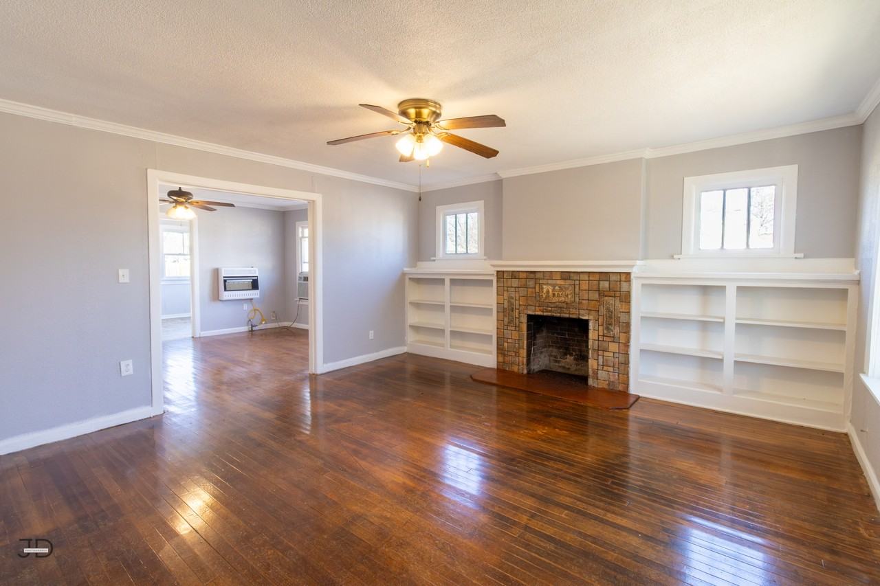 2100 Garfield St #1 - Photo 3 of 22