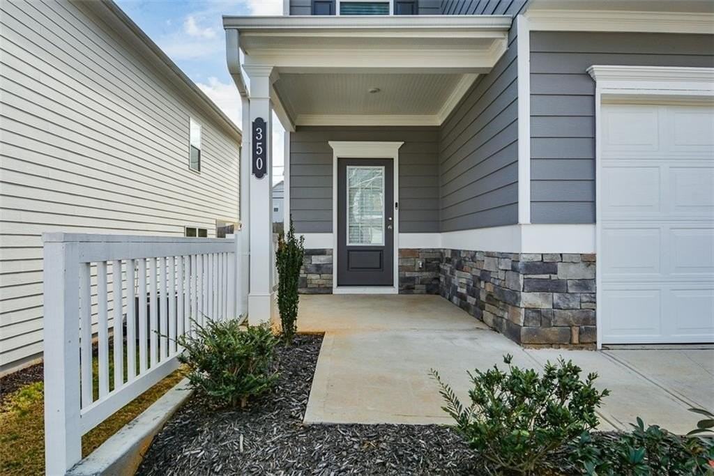 350 Cranston Drive - Photo 4 of 49