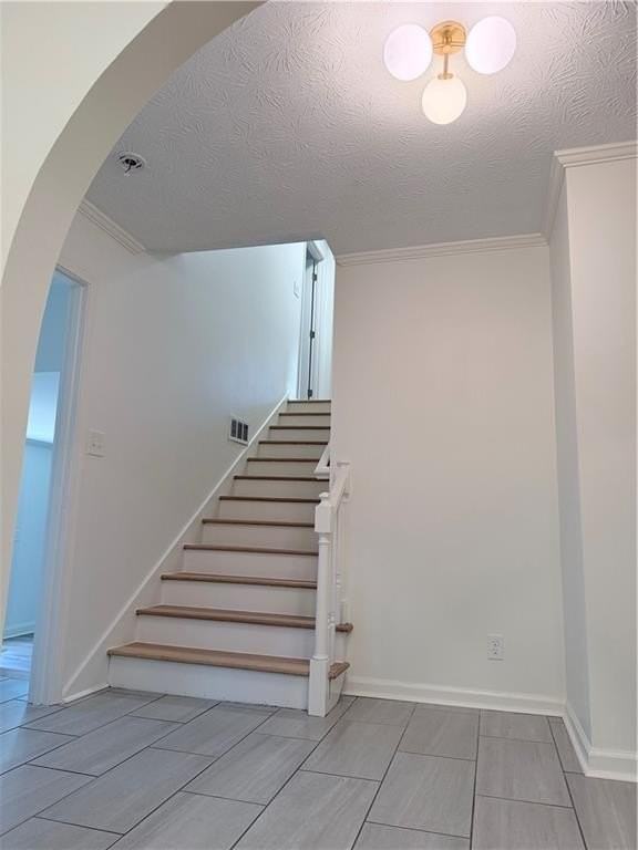 1863 Mount Vernon Rd - Photo 3 of 24