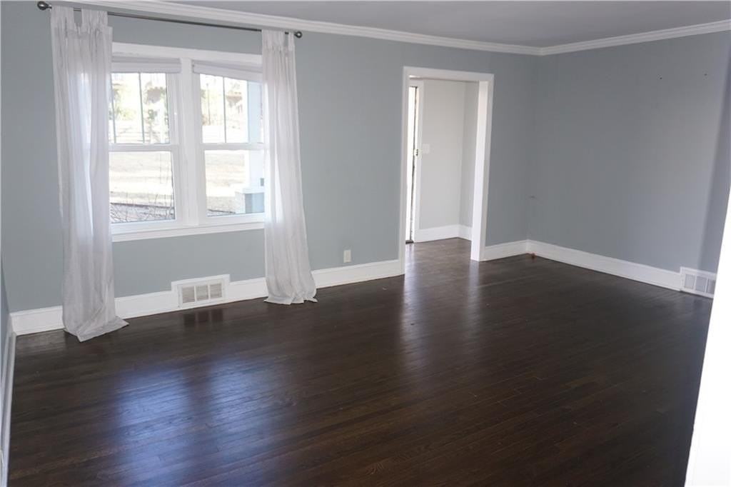 2210 Lenox Rd Ne - Photo 3 of 15