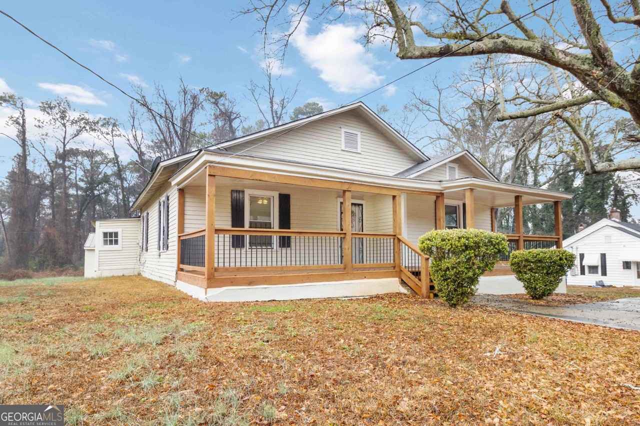 2141 Fairburn Rd Sw - Photo 4 of 31