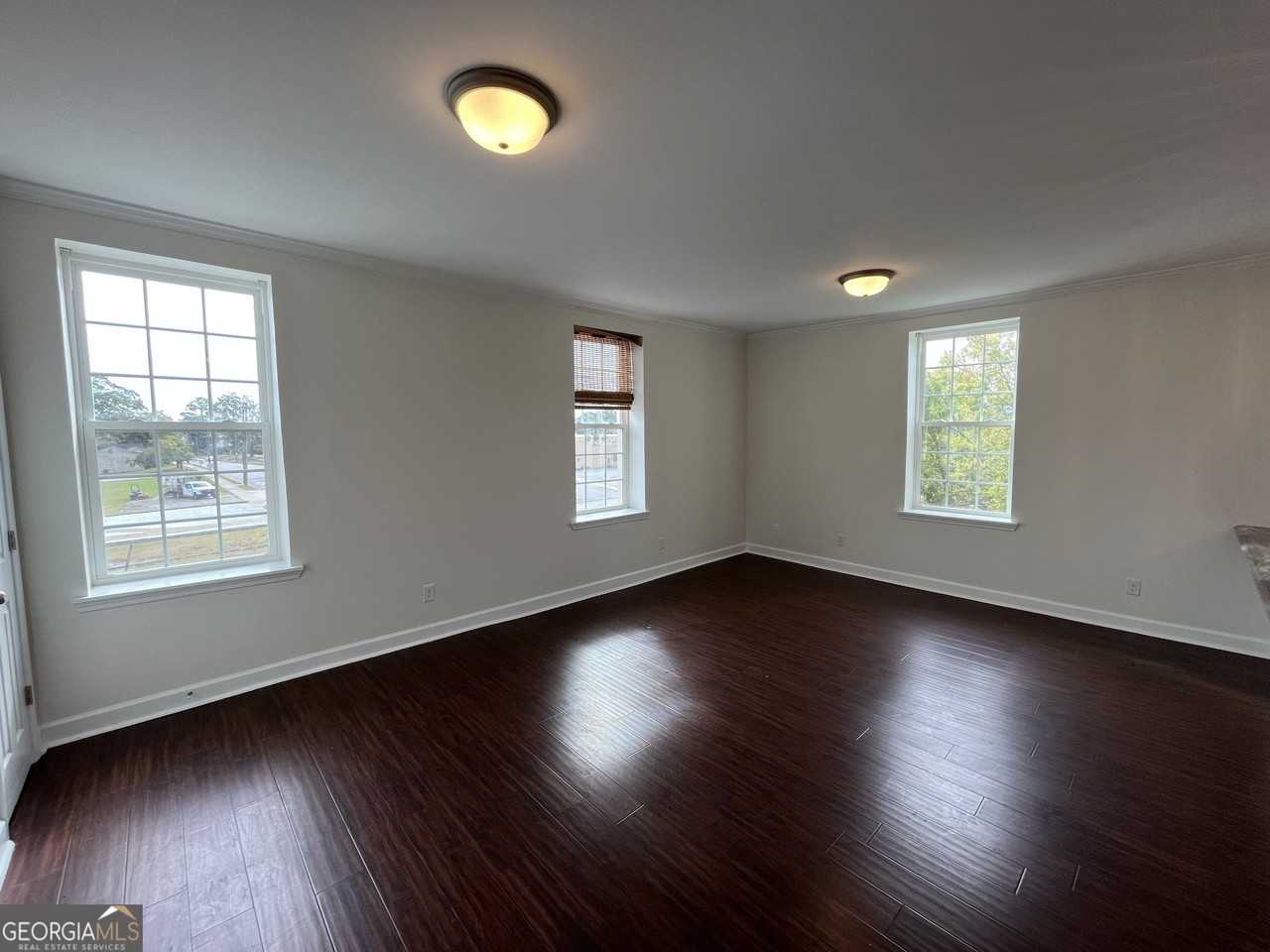 65 E Main St - Photo 5 of 45