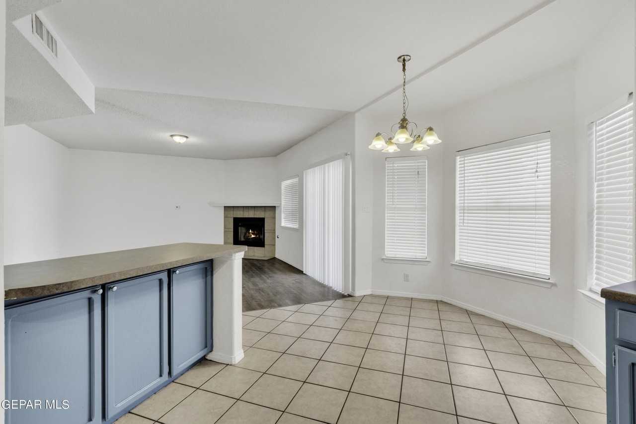 1473 Desierto Rico Ave - Photo 6 of 32