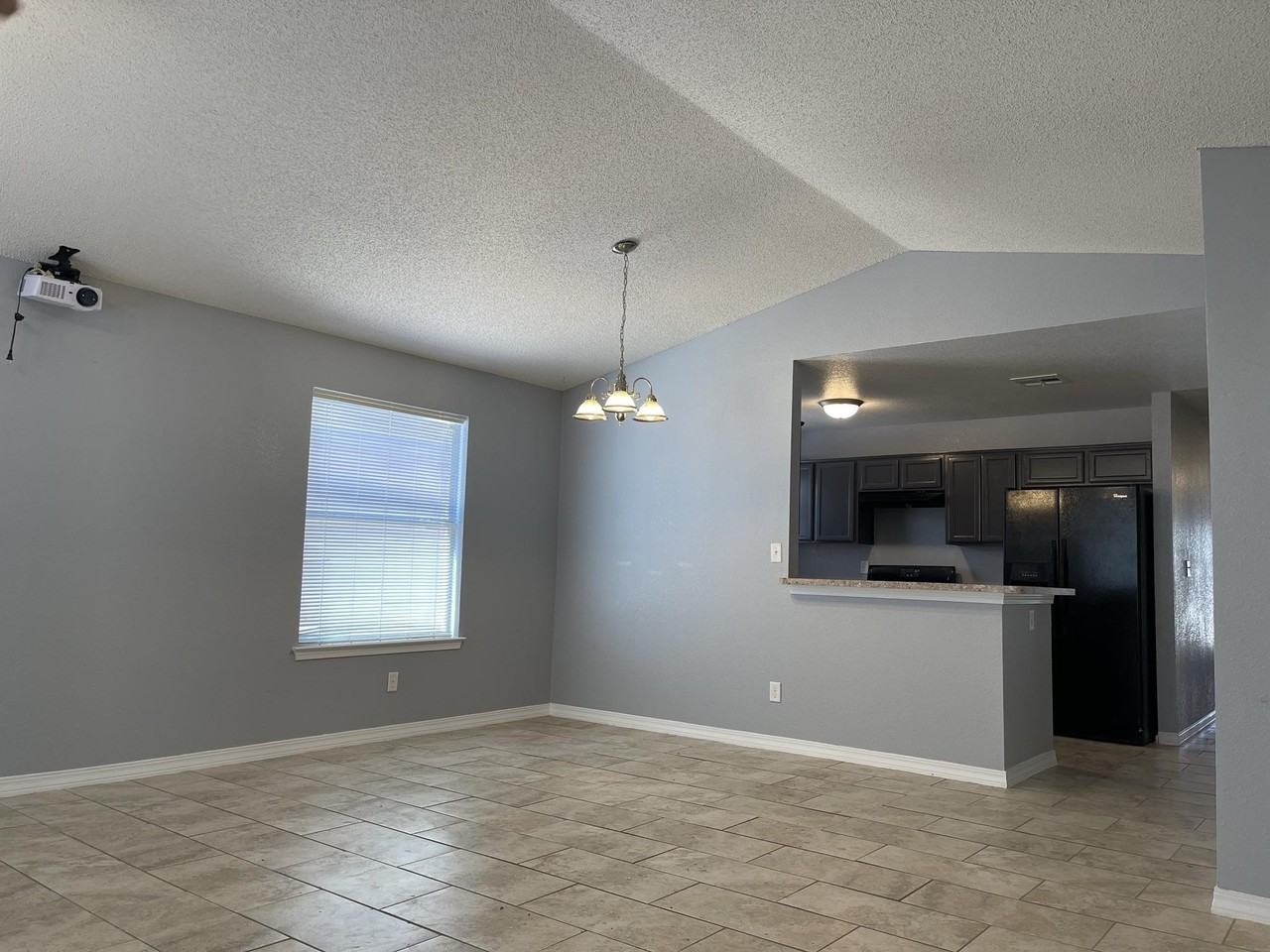 13231 Kestrel Ave - Photo 2 of 24