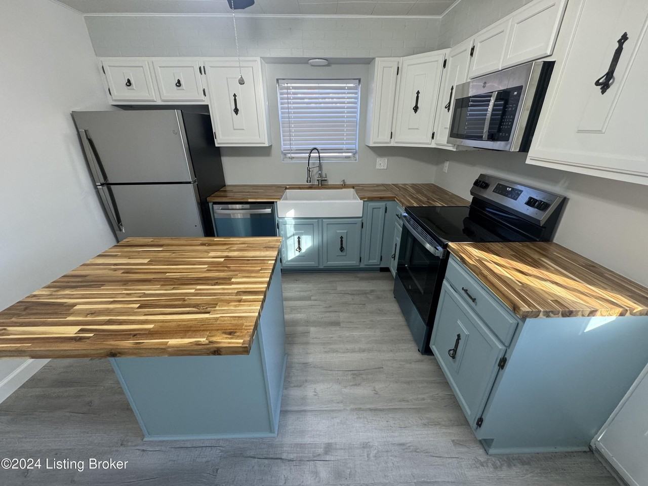 15002 Old Taylorsville Rd Unit 2 #2 - Photo 3 of 21