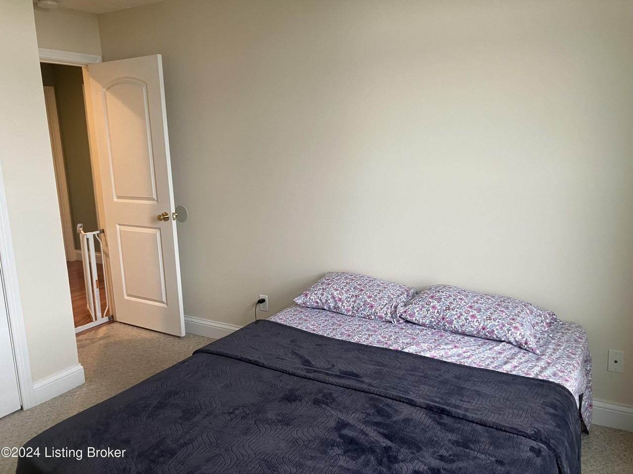 80 Bottle Dr - Photo 7 of 19