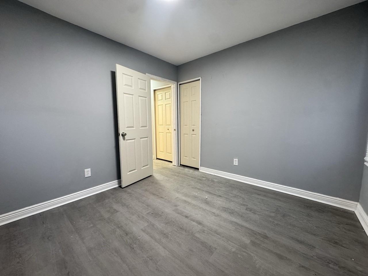 11400 Abington Ave - Photo 7 of 7