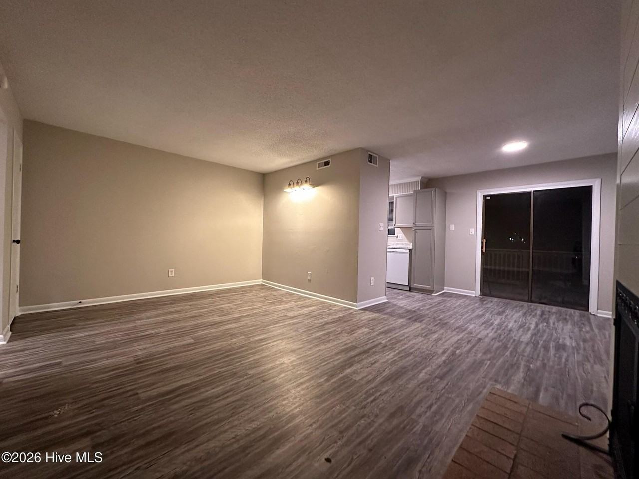 20 S Onsville Pl - Photo 6 of 28